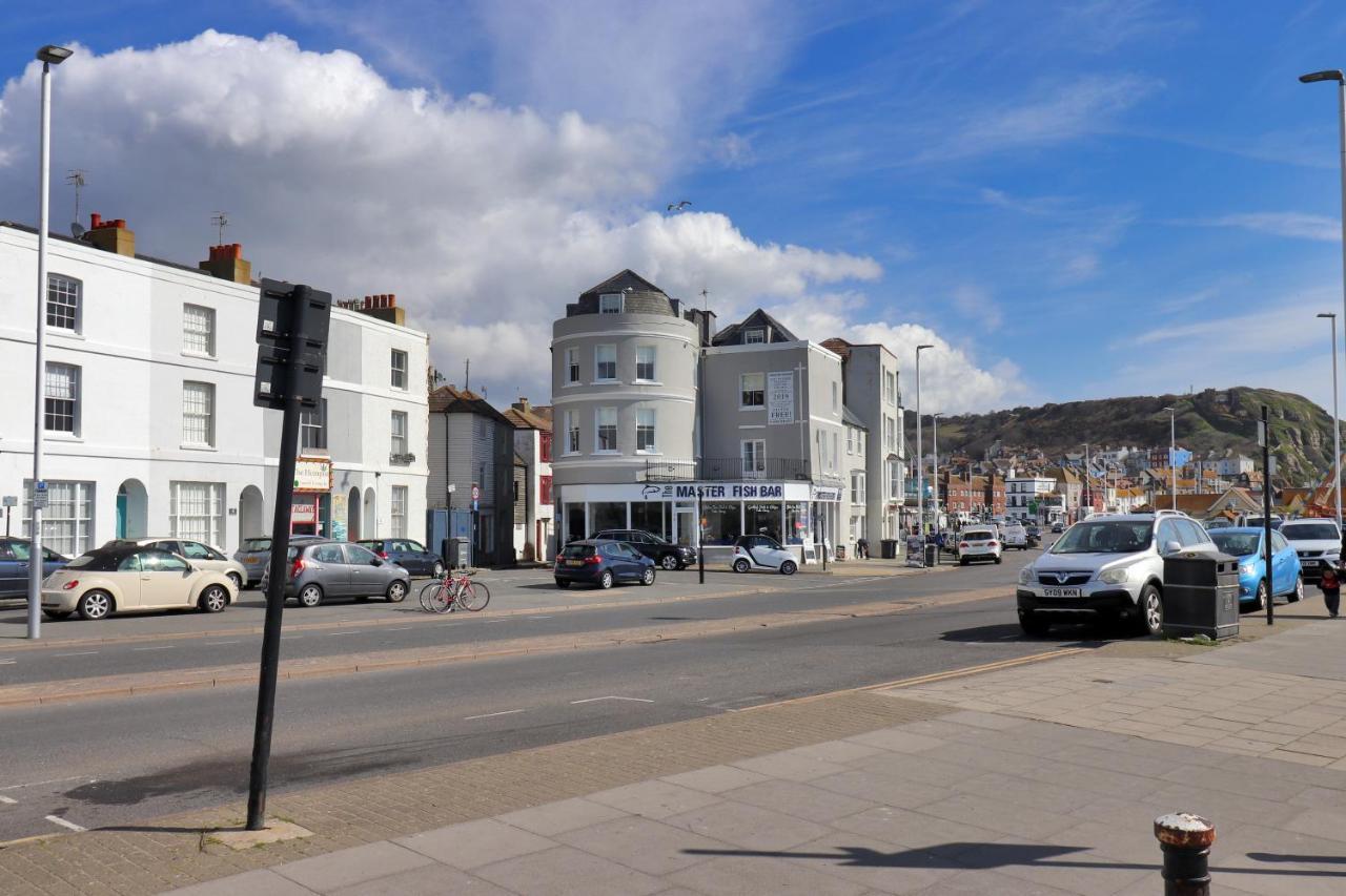 Master Accommodation Suite 2 Sea View With Balcony Hastings Eksteriør bilde
